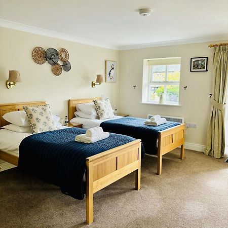 The Boatside Inn - Hadrian - Twin Ensuite ヘクサム エクステリア 写真